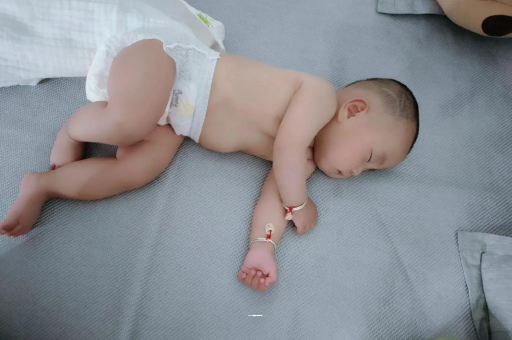 忻州没满月的宝宝